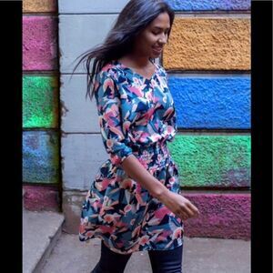 Betabrand Sneaker smocked dress in rainforest size XS